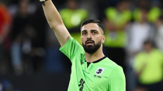 Liverpool, Alisson deve guardarsi da Mamardashvili: il georgiano vuole fare il titolare
