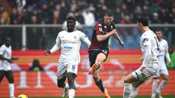 Un punto per uno: Genoa e Cagliari salgono a quota 11, la classifica di Serie A aggiornata