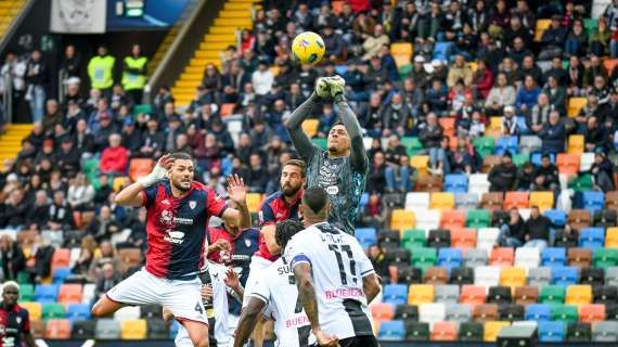 Stop striscioni tifosi a Udine, protesta il Cagliari