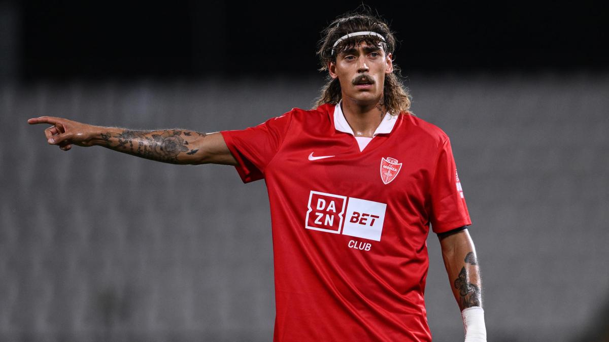 Birindelli per Mangas, il Monza riapre il match al Via del Mare: Lecce sul 2-1 al 20'
