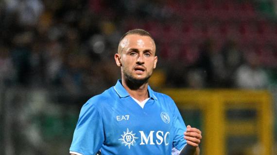 Lobotka: "Appena arrivato, Conte ha blindato 4 giocatori del Napoli. Felice di essere rimasto"