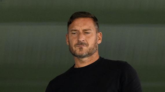 Totti: "Pisilli gran talento, sono felice per lui. L'Italia tornerà al top, ha un grande ct"