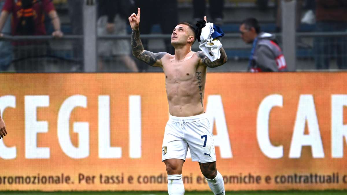 Strefezza inizia la sua nuova avventura con il Palermo. Ha raggiunto la squadra a Perth