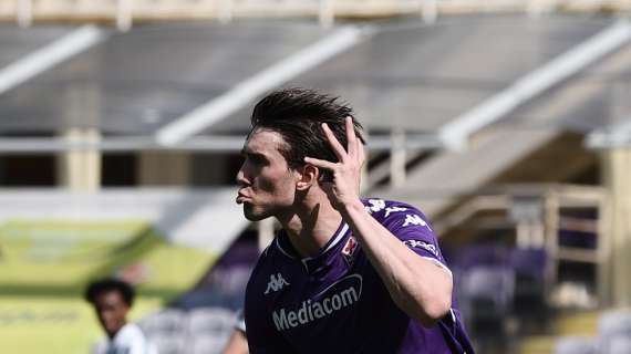 Fiorentina, Vlahovic atteso per il raduno il 9/7. Resterà in viola anche senza rinnovo