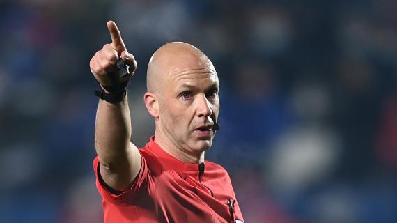 Champions League, Napoli-Eintracht Francoforte affidata all'arbitro inglese Taylor