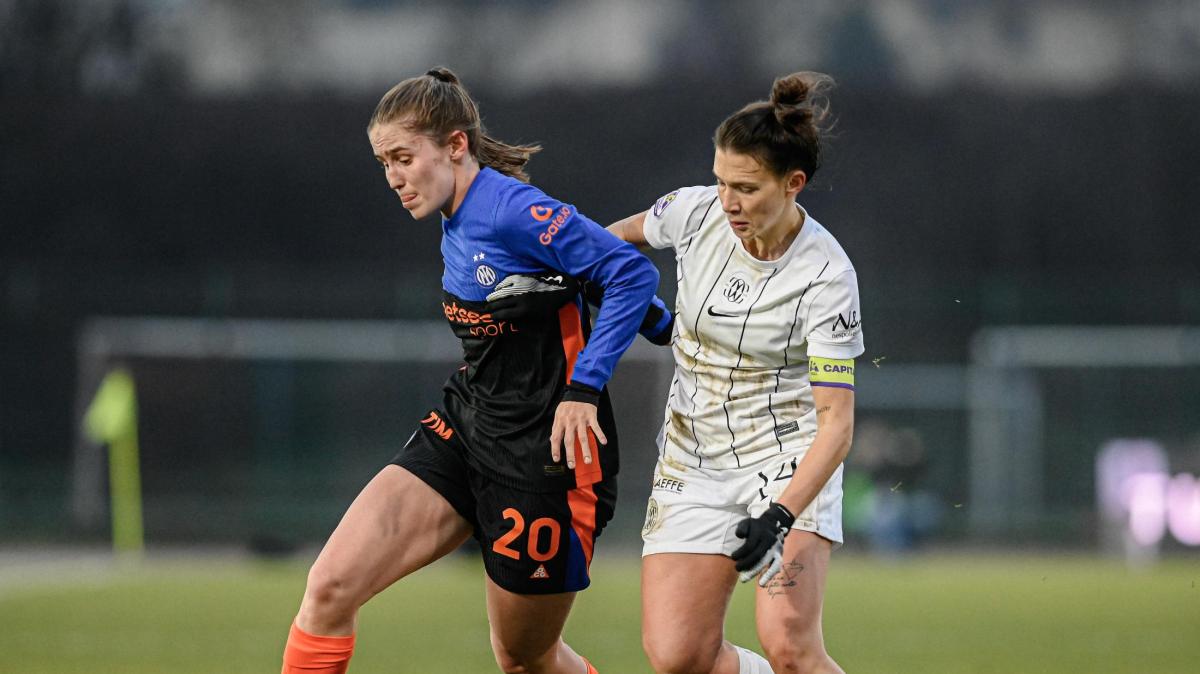 Immagine news Calcio femminile n.1