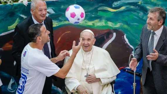 Presentata oggi "La partita per la Pace": il Papa ha benedetto il pallone della sfida