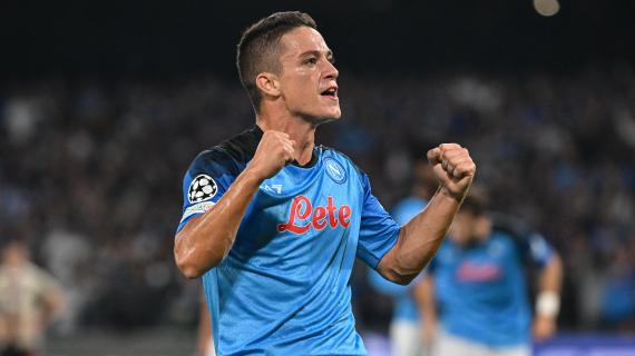 Il Mattino: "Raspadori, due ore in ritiro per rassicurare Mancini: torna contro il Milan"