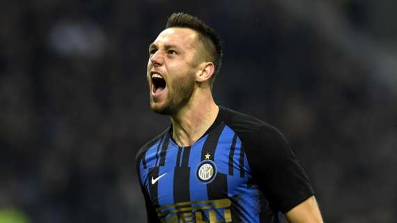 Inter, De Vrij: "Ci giochiamo una stagione, conta solo vincere"