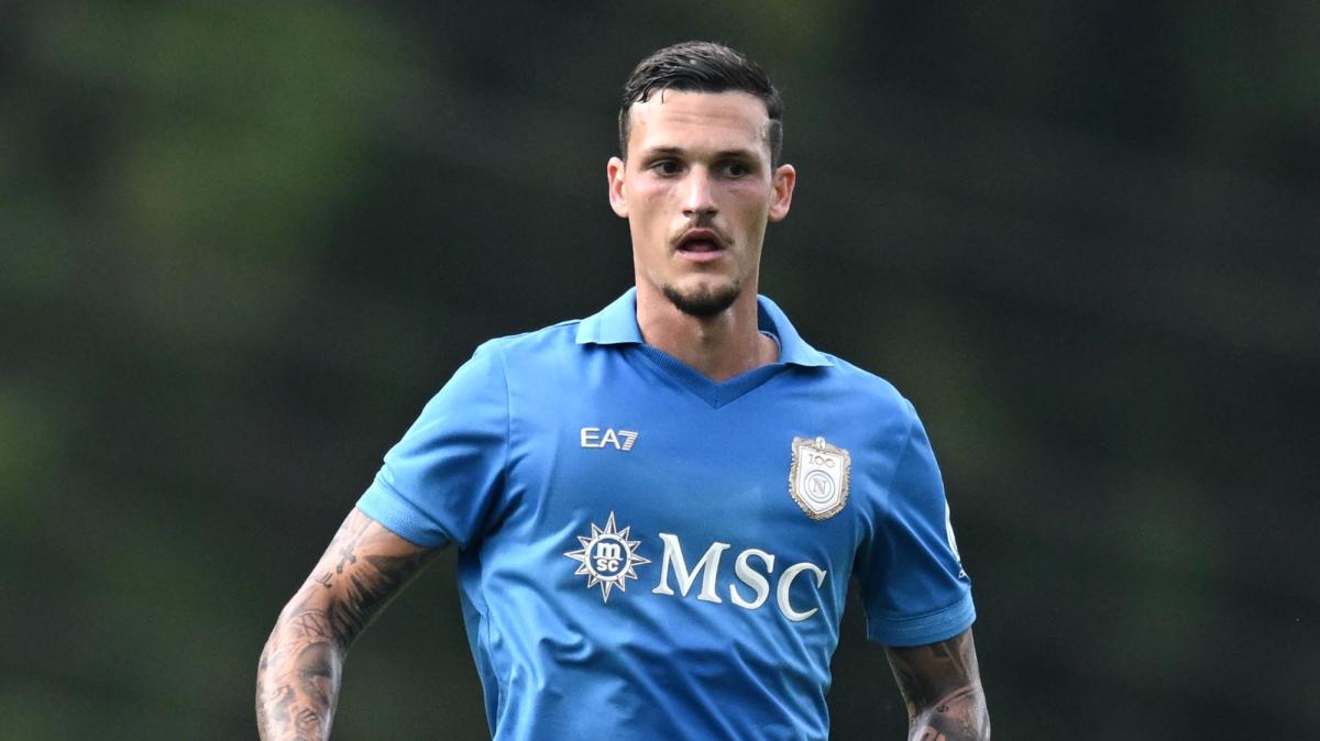 Napoli, il Depor mette gli occhi su Rafa Marin. Ma lo spagnolo vuole convincere Allegri