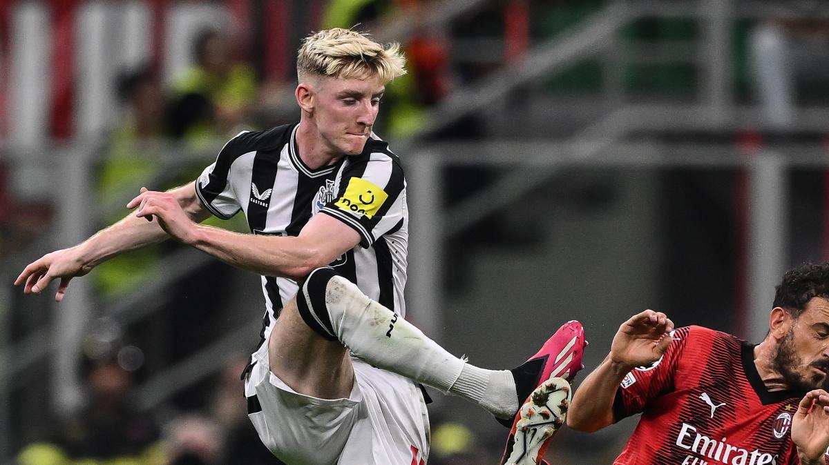 Il Barcellona piazza il primo colpo estivo: in arrivo Gordon. Al Newcastle 70 milioni di sterline