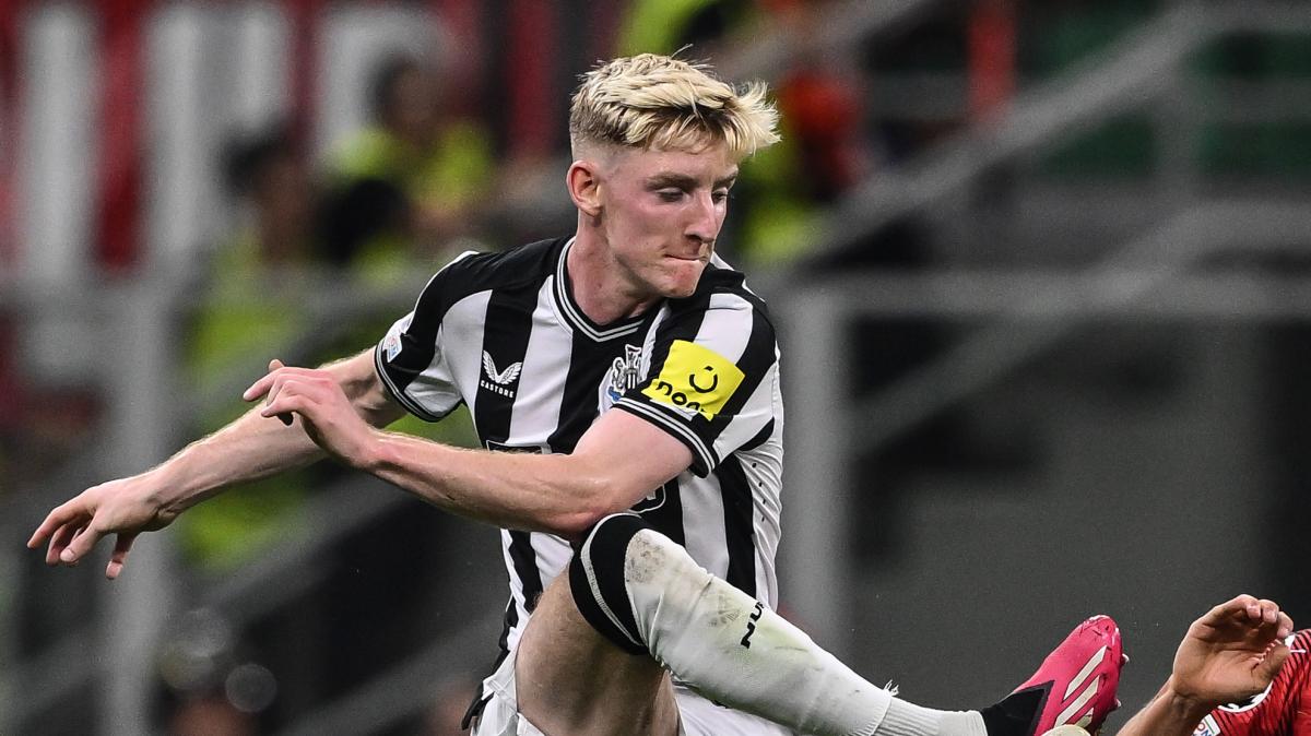 Gordon sbarca a Barcellona per la firma: bruciata la concorrenza del Bayern. Il retroscena