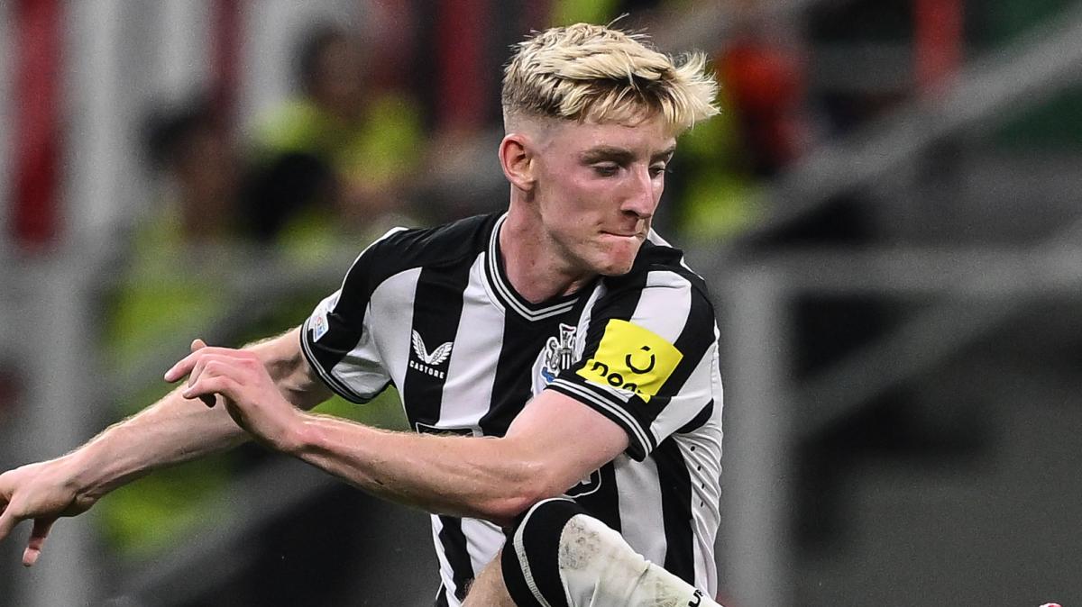 Bayern, la potenza di fuoco dell'attacco non basta: i bavaresi vogliono Anthony Gordon