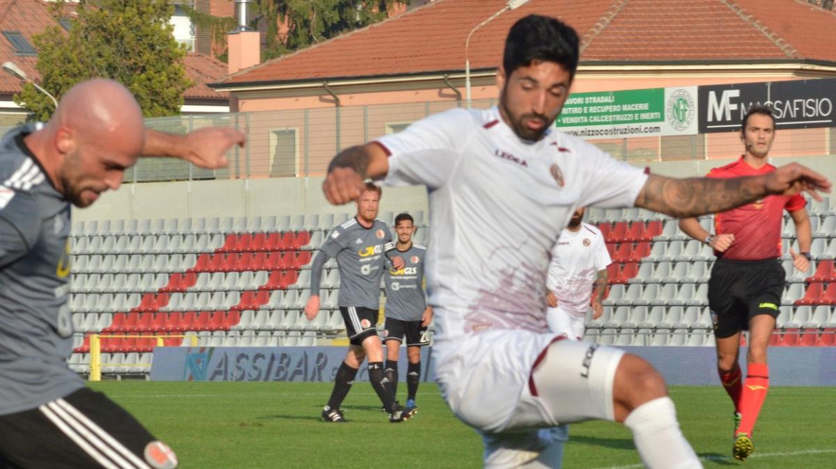 Pro Vercelli, è addio con Haoudi dopo solo un anno: arriva la risoluzione di contratto