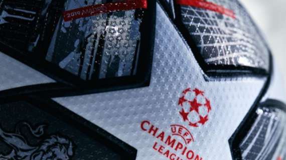 Champions League, nuovo pallone per la fase finale. Si celebrano i 20 anni della sfera a stelle