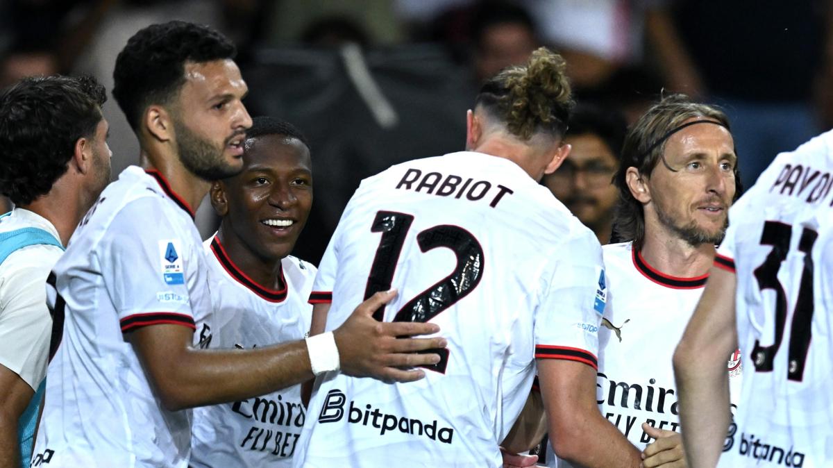 Milan, Rabiot: "Non ho mai pensato di andarmene, mi piace l'idea di gioco del mister"