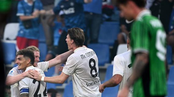 Come in un film: McTominay-De Bruyne. Napoli ok col Sassuolo: messaggio chiaro alla A