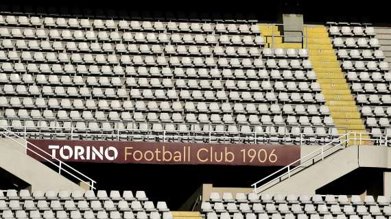VIDEO - Alle 18 il derby Torino-Juve: l'arrivo in pullman allo stadio dei granata e dei bianconeri