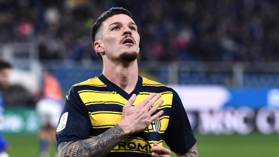 Man nel mirino del Napoli, l'agente: "Rinnovo di 2-3 anni e il Parma può stare tranquillo"