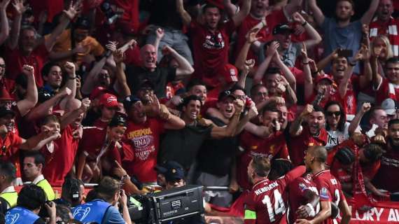Liverpool, sfida al Barcellona per il laterale tedesco Philipp Max
