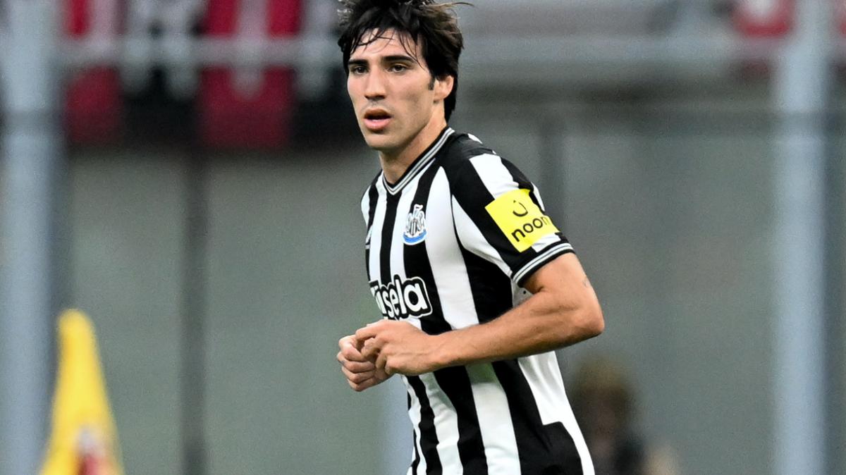 Juventus, il sogno Tonali sembra restare tale, le parole del tecnico del Newcastle Howe