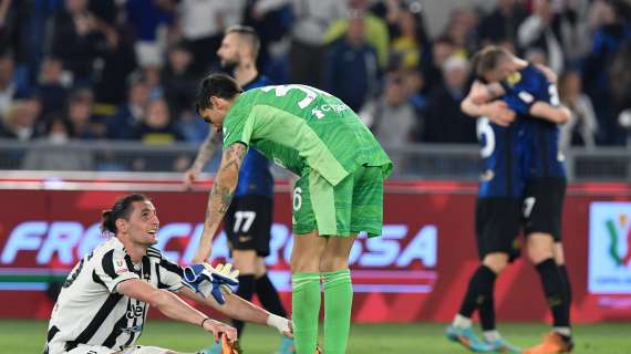 Zero tituli per la Juventus e Allegri è una furia con l'arbitro ma sbaglia tutti i cambi