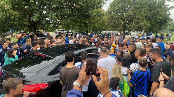 Inter, entusiasmo per i fratelli Esposito: Sebastiano e Francesco Pio lasciano Appiano