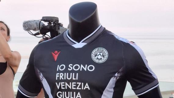 L'Udinese si rifà il look: stile innovativo per le nuove maglie 2025-26, le immagini