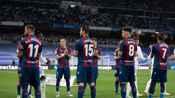 Il passaggio al Valencia di Pepelu scatena la furia dei tifosi del Levante: "Traditore"