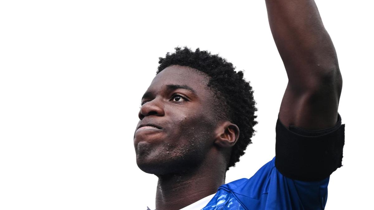 Il Senegal sfida la CAF: Coppa d'Africa tolta? In campo con la maglia e due stelle da campioni 