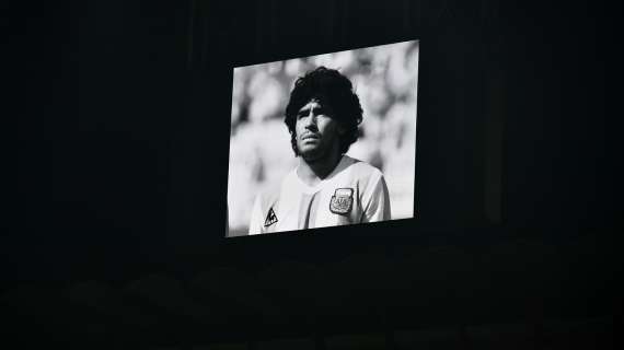 Grande attesa per Napoli-Lazio e la cerimonia per Diego: il Maradona è già quasi pieno