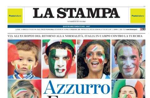 L'apertura de La Stampa sull'Italia: "Azzurro Europa" 