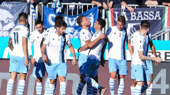 TMW - Lazio, squadra arrivata a Castel Sant'Angelo per i 120 del club