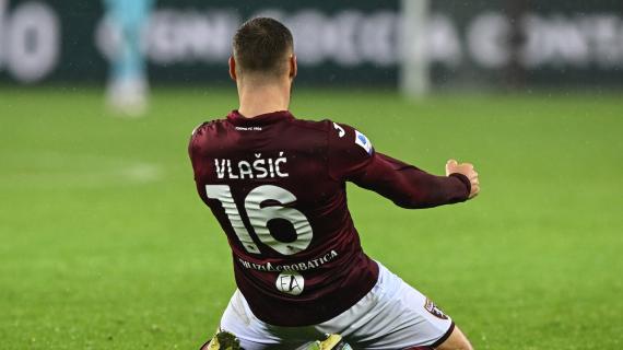 Tuttosport: "Torino, Juric III: operazione riscatti. Braccio di ferro col West Ham per Vlasic"