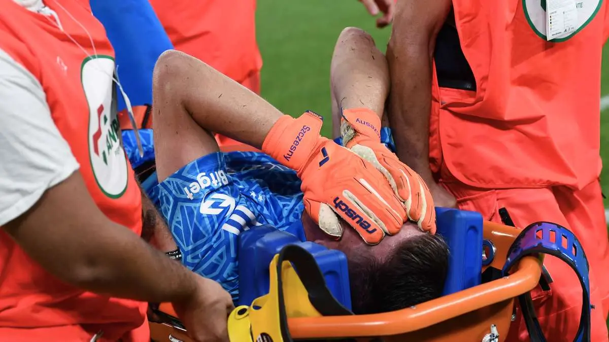 Juventus, sospiro di sollievo per Szczesny: infortunio non grave, due ipotesi per il rientro