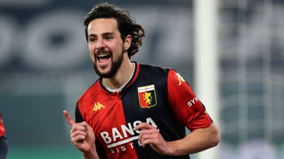 Ritmi alti e tante occasioni tra Genoa e Cagliari: 1-0 al 45' per i padroni di casa, in gol Destro