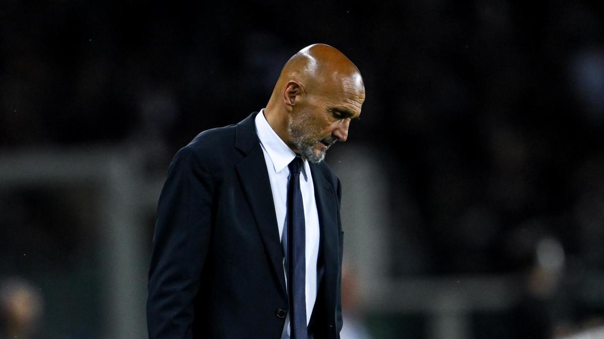 Juventus, Spalletti: "Sbagliato qualche acquisto in passato, ora rincorriamo"