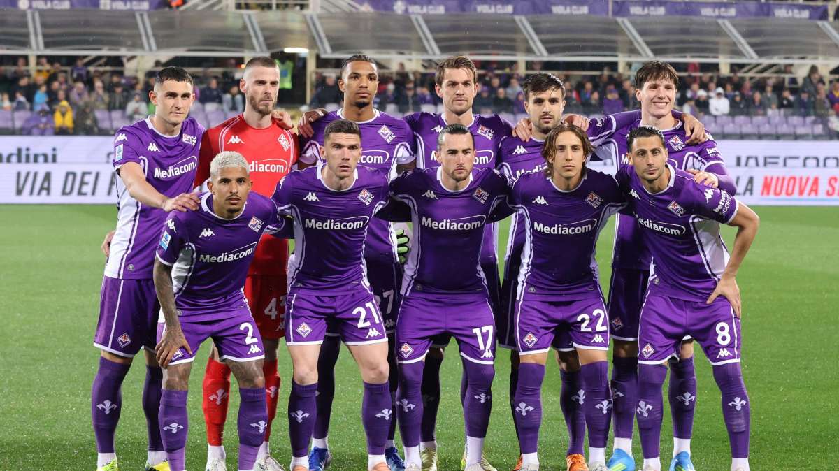 Fiorentina, caccia all'impresa. La Repubblica (Firenze):  "Una notte viola per sognare"