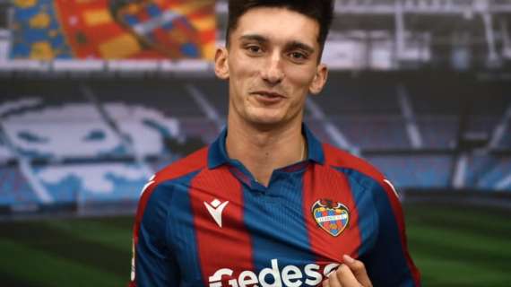 UFFICIALE: Levante, clamoroso. Un giocatore rinnova per 10 stagioni
