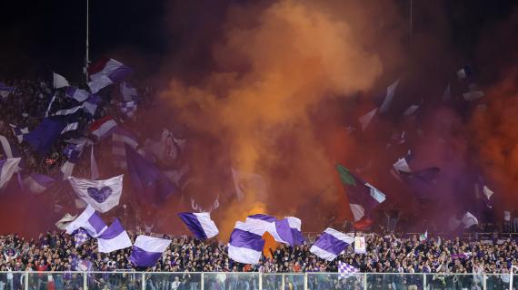 TMW - A 10 giorni da Fiorentina-Juve, la Curva Fiesole canta "bianconero pezzo di m***a"