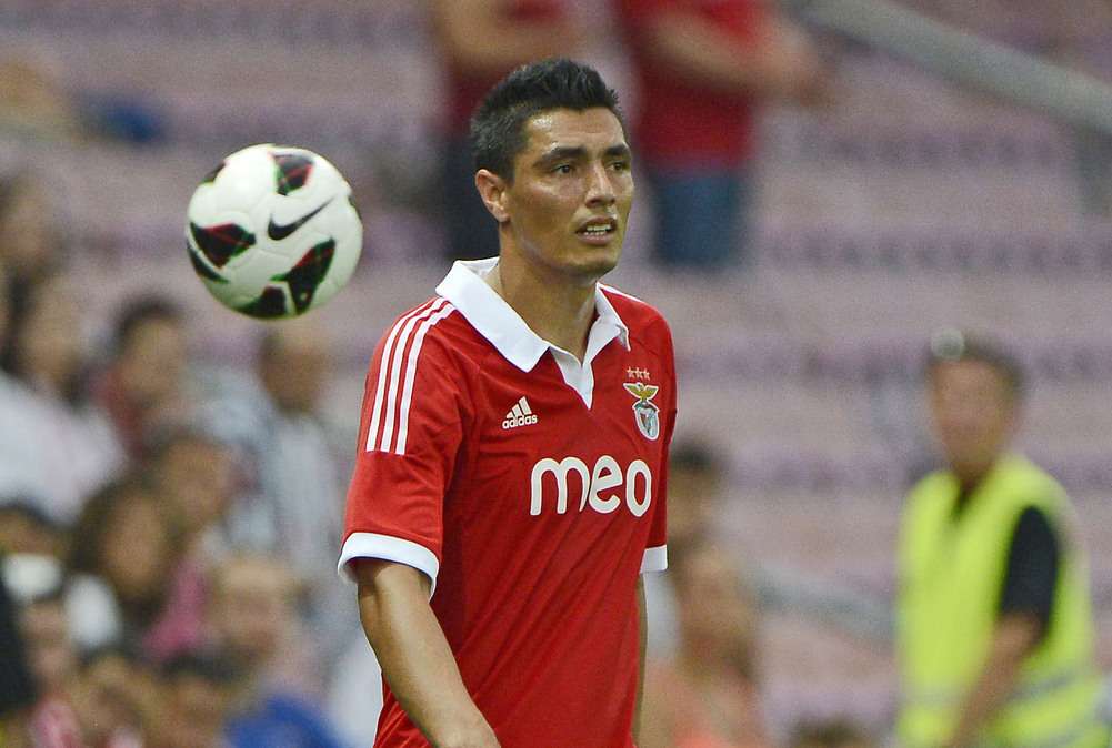 Oscar Cardozo dice basta: la leggenda del Benfica annuncia il ritiro dal calcio
