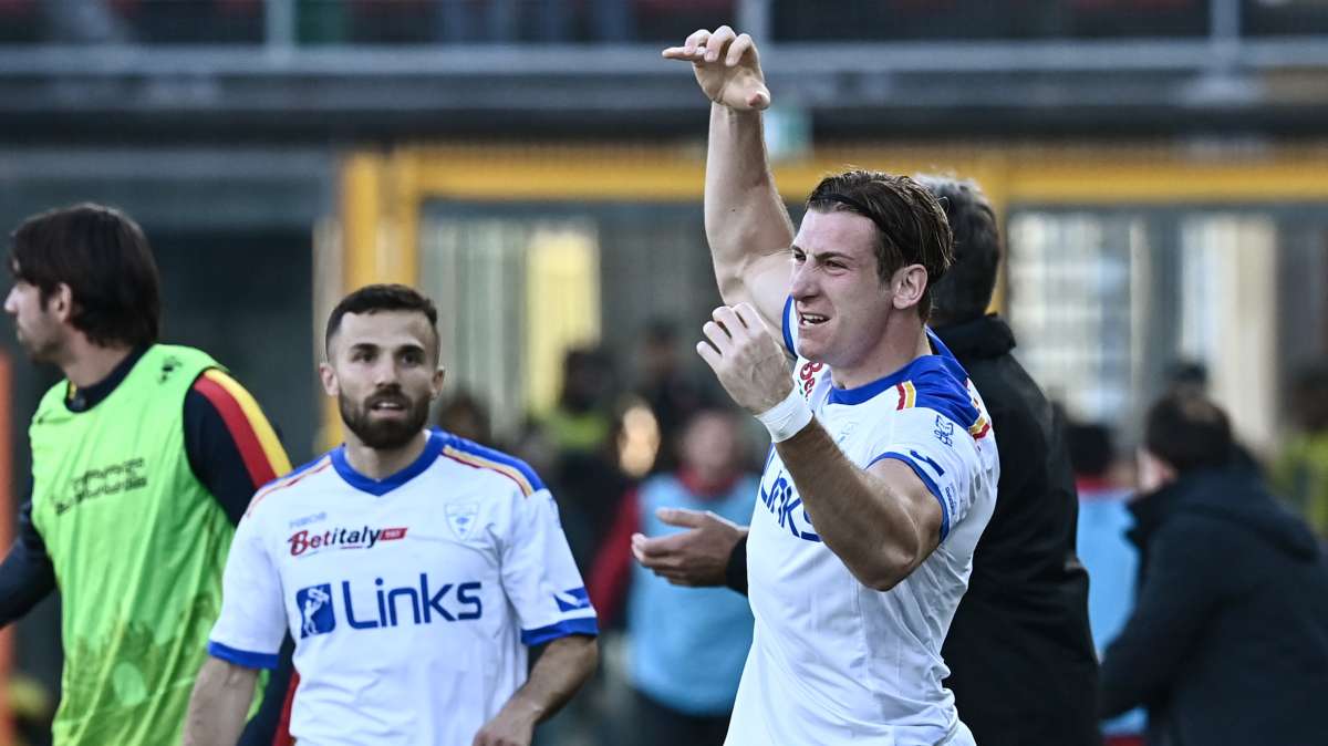 Lecce, Di Francesco: "Vogliamo riscattare gli ultimi due ko. Col Torino servirà gran corsa"