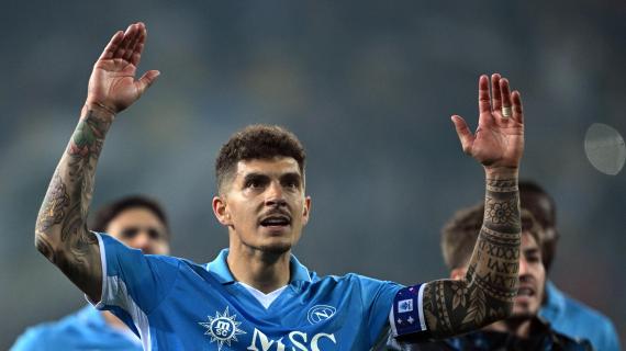 Di Lorenzo giura amore al Napoli: "Sono orgoglioso di essere il capitano di questa squadra"