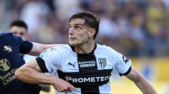 Inter, prima la cessione di Bisseck e poi l'assalto a Leoni: il tedesco valutato 35 milioni