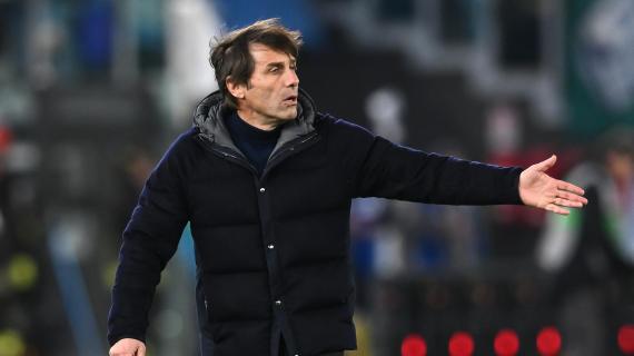 Napoli, Conte: "Quattro punti persi in 15 giorni all'Olimpico. Classifica straordinaria"