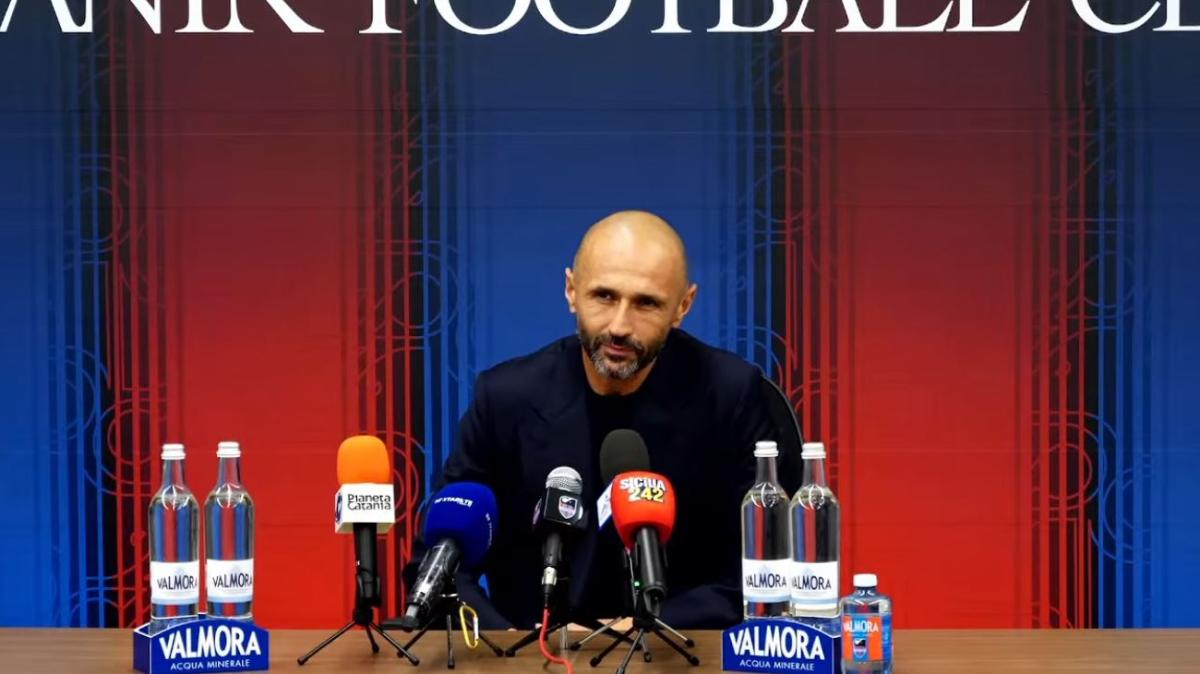 Catania, Varrà si presenta: "Nessuno è incedibile, la mia credibilità viene prima"