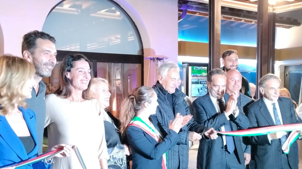 Gravina: "Maglia dell'Italia è storia, non nostalgia. Responsabilità con Buffon e Gattuso"