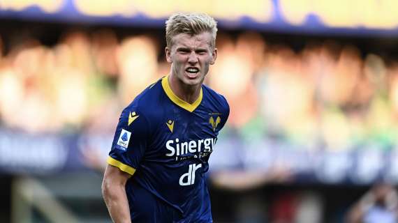 Hellas Verona, sospetta distorsione alla caviglia per Doig. Domani gli esami clinici
