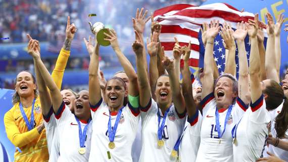 USA, un’indagine rivela: “Abusi e aggressioni sessuali sono sistemici nel calcio femminile”