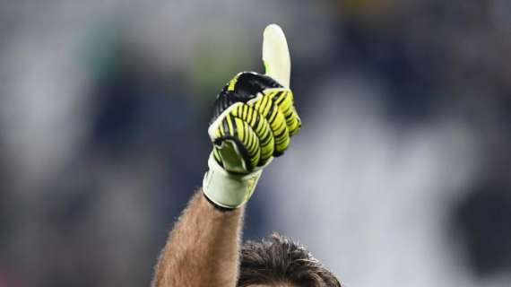 Juve, Buffon: "Complimenti a Napoli e Atalanta, mi dispiace per l'Inter"